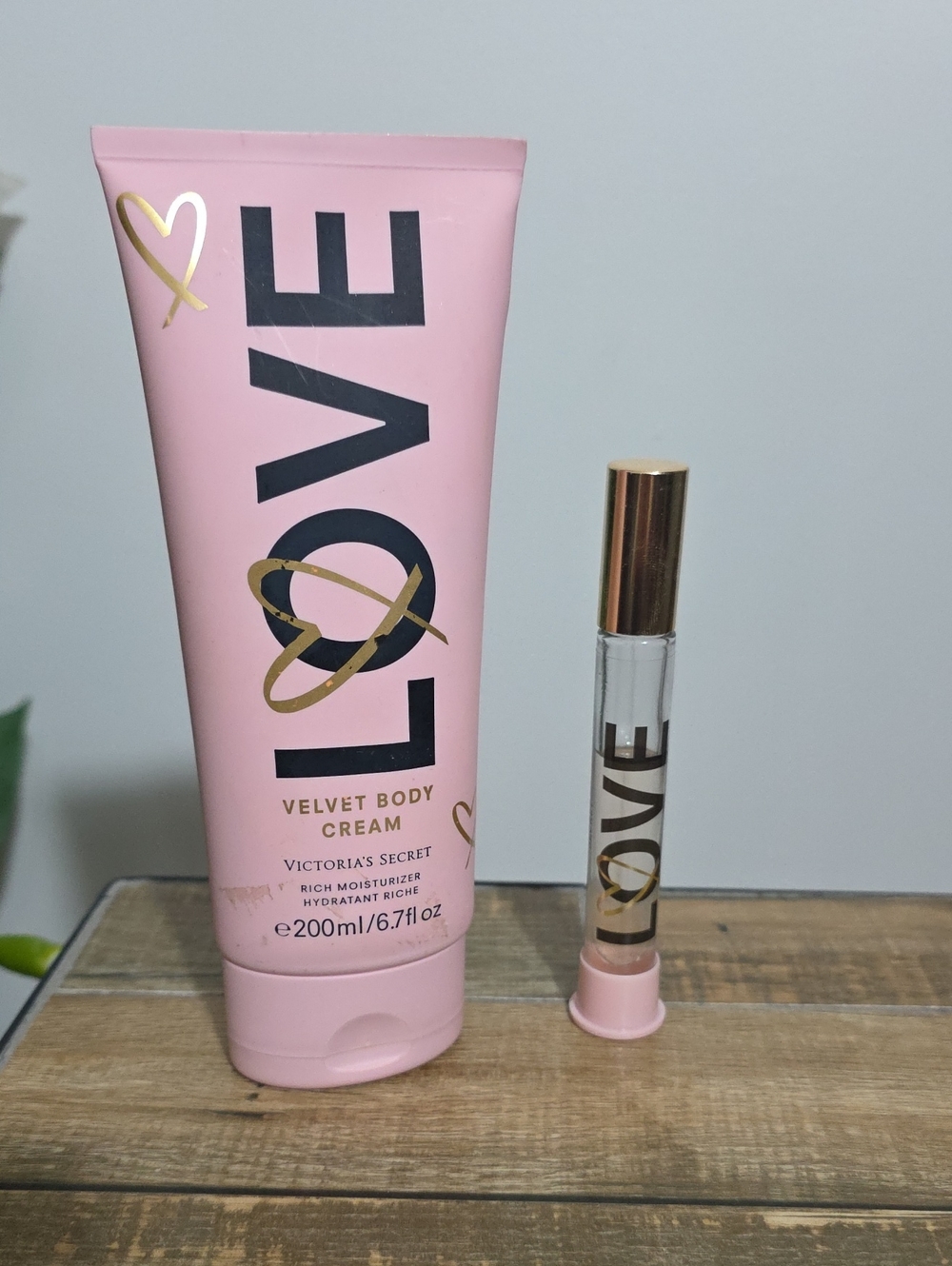 Victoria's Secret LOVE Velvet Body Cream & Rollerball - Pink